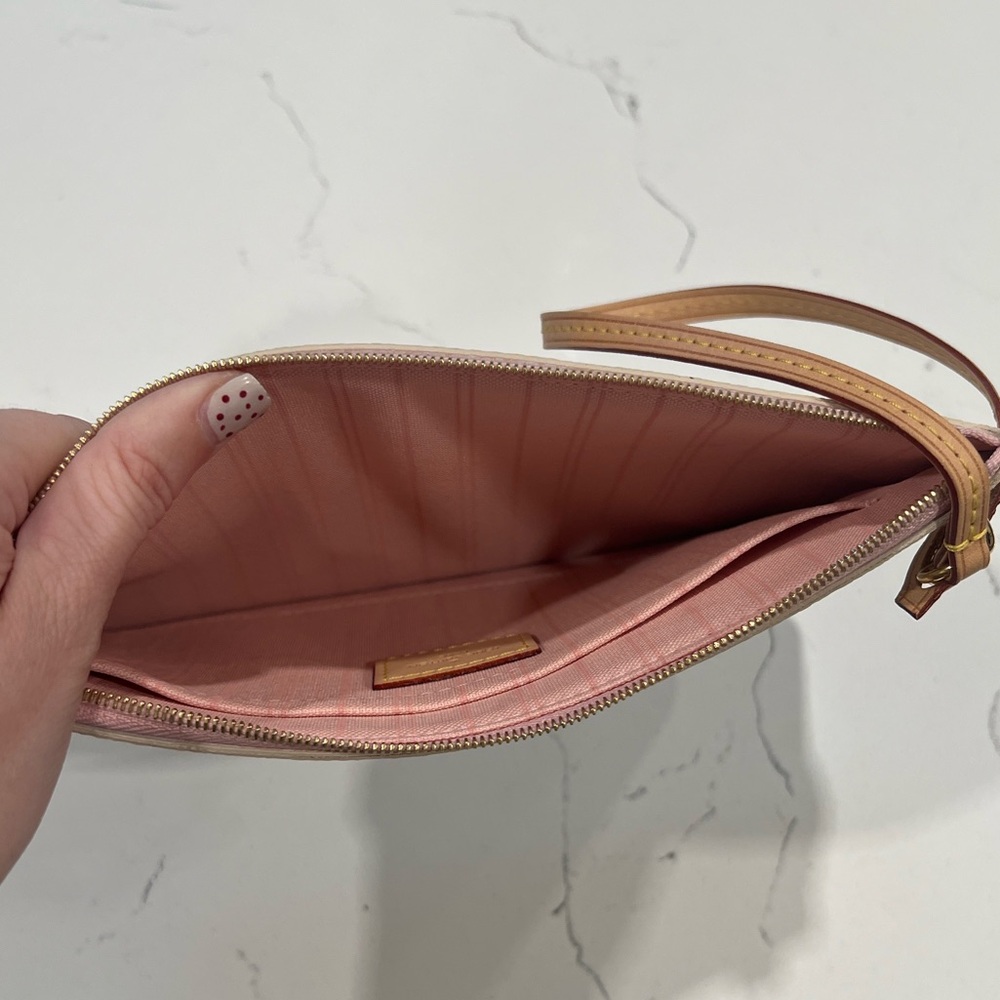 Louis Vuitton Damier Azur Neverfull Pouch - Picture 8 of 15